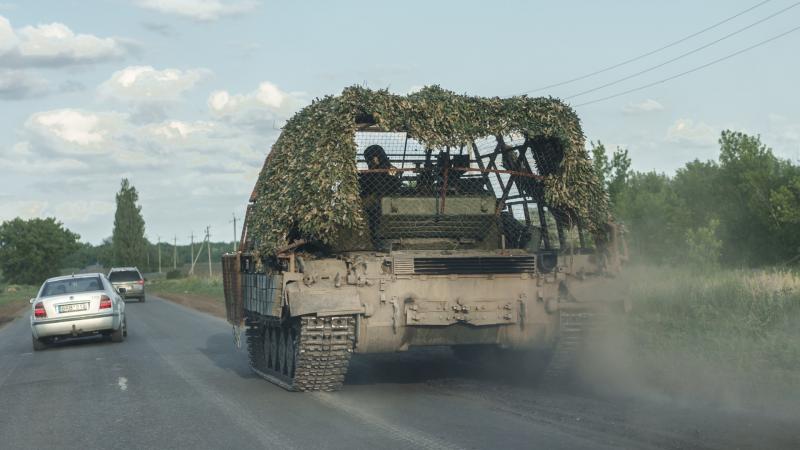 Putyin nyitott a párbeszédre Zelenszkijjel, és hangsúlyozta, hogy Oroszország nem tervez támadást a NATO ellen. Az ukrajnai háborús helyzetről szóló friss híreink csütörtökön.