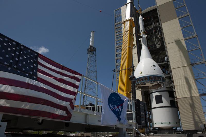 Trump a NASA élére a közlekedési minisztert jelölte ki, aki alatt több mint 2000 vezetői pozíciót terveznek megszüntetni.