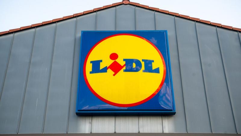 Ország tortája: A Lidl nem ijed meg, most ennyit kérnek a finomságért.